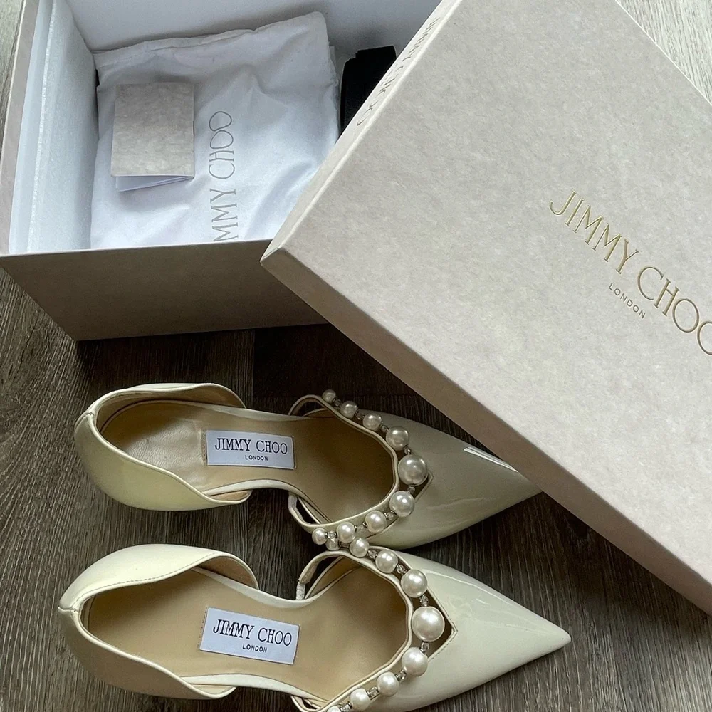 Jimmy Choo | Latte Patent Leather Pointed Pumps with Pearl - Picture 5 of 5